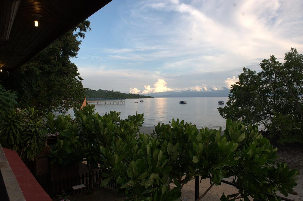 Happy Gecko Dive Resort Bunaken Kültér fotó